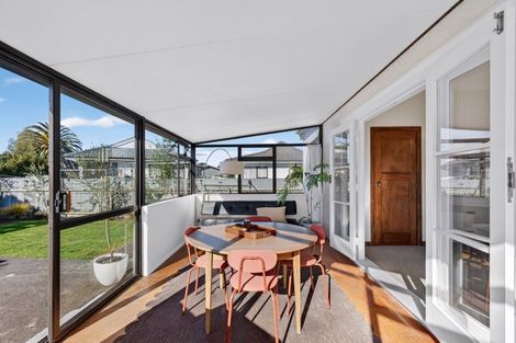Photo of property in 62 Nuffield Avenue, Marewa, Napier, 4110