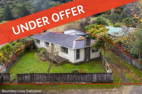 Photo of property in 27 Churchill Crescent, Featherston, 5710