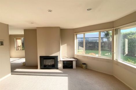 Photo of property in 22 Ballymena Drive, Belfast, Christchurch, 8051