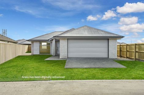 Photo of property in 16 Stackwood Avenue, Woodend, 7610