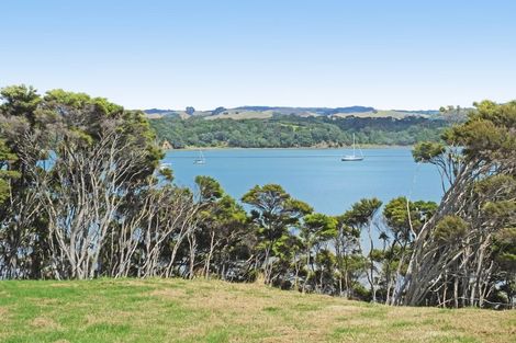 Photo of property in 121 Ridge Road, Mahurangi East, Warkworth, 0982