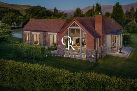 Photo of property in 4 Ellen Johnson Terrace, Lake Hayes, Queenstown, 9371