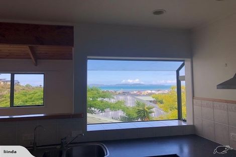 Photo of property in 3 Robinia Place, Snells Beach, 0920