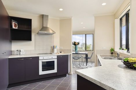 Photo of property in 22 Carol Lee Place, Albany Heights, Auckland, 0632