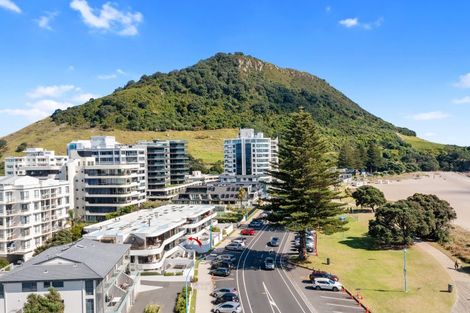 Photo of property in 10 Marine Parade, Mount Maunganui, 3116