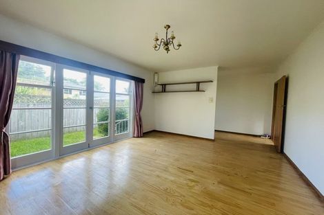 Photo of property in 70 Lake Road, Northcote, Auckland, 0627