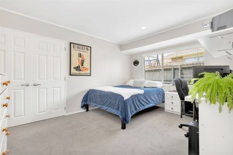 Photo of property in 11 Ballycullanie Place, Dannemora, Auckland, 2016