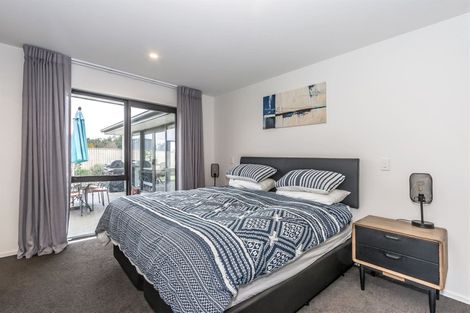 Photo of property in 6 Pegson Lane, Halswell, Christchurch, 8025