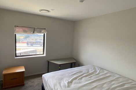 Photo of property in 1 Peony Mews, Oteha, Auckland, 0632