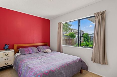 Photo of property in 25 Corinna Street, Welcome Bay, Tauranga, 3112
