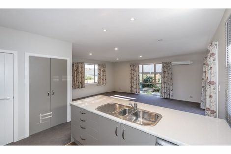 Photo of property in 110 Centaurus Road, Huntsbury, Christchurch, 8022