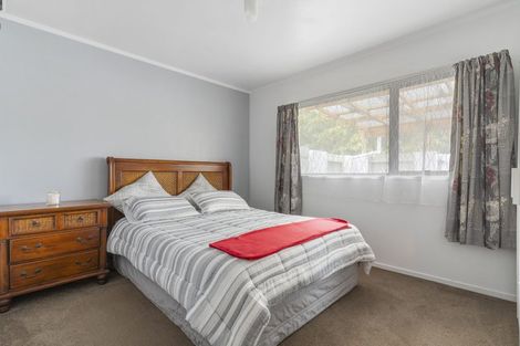 Photo of property in 1/37 Simon Ellice Drive, Bayview, Auckland, 0629