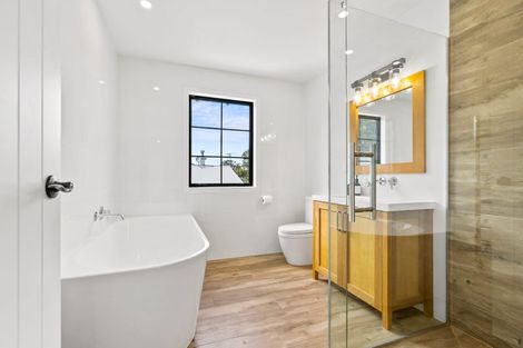 Photo of property in 6a Hall Avenue, Regent, Whangarei, 0112