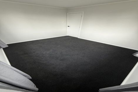 Photo of property in 1 Robertshawe Crescent, Dannevirke, 4930