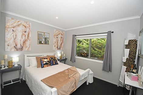 Photo of property in 9 Mountain Road, Kaiwaka, 0587