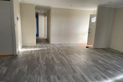 Photo of property in 2 Greenberry Drive, Ranui, Auckland, 0612