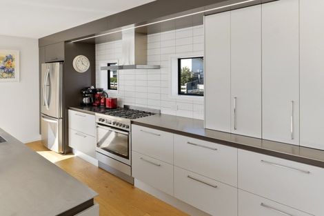 Photo of property in 8 Hari Way, Mapua, 7005