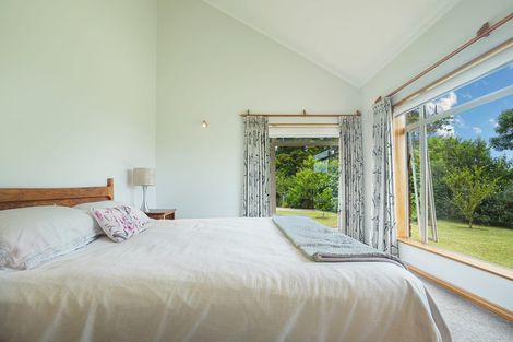 Photo of property in 131 Oyster Point Road, Kaukapakapa, Warkworth, 0984