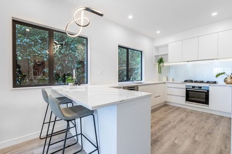 Photo of property in 77 Tahuhu Road, Mount Wellington, Auckland, 1062