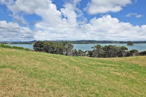 Photo of property in 121 Ridge Road, Mahurangi East, Warkworth, 0982