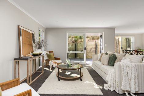 Photo of property in 307a Lakes Boulevard, Pyes Pa, Tauranga, 3112