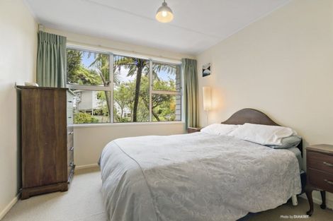 Photo of property in 5 Monmouth Way, Wilton, Wellington, 6012