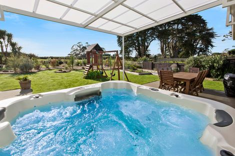 Photo of property in 18 Searle Drive, Patumahoe, Pukekohe, 2679