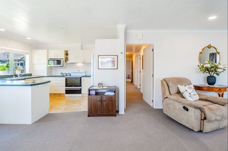 Photo of property in 33f Sanders Avenue, Westown, New Plymouth, 4310