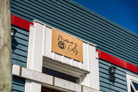 Photo of property in 122 Hurndall Street East, Maungaturoto, 0520