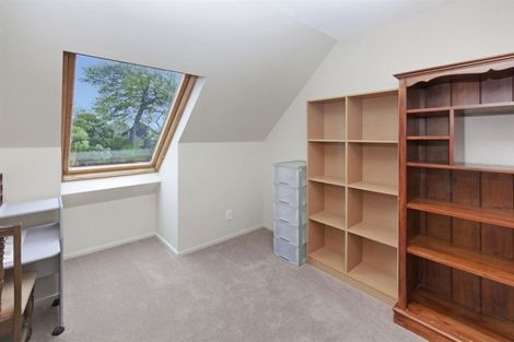 Photo of property in 22 Parkham Drive, Burnside, Christchurch, 8053