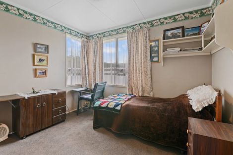 Photo of property in 25 Matthew Place, Kawaha Point, Rotorua, 3010