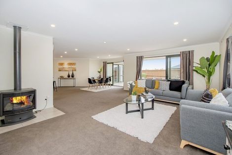 Photo of property in 4 Brockelbank Drive, Kaiapoi, 7630