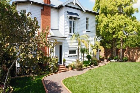 Photo of property in 103 Victoria Avenue, Remuera, Auckland, 1050