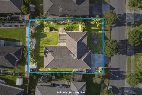 Photo of property in 35 Croftview Road, Wattle Downs, Auckland, 2103