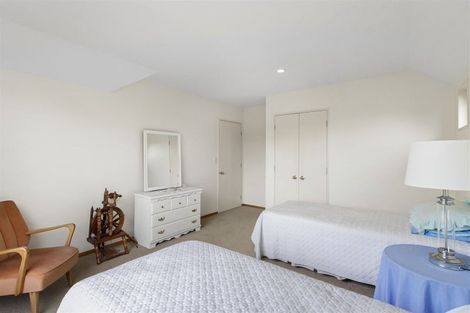 Photo of property in 5 Gleneagles Terrace, Ilam, Christchurch, 8053