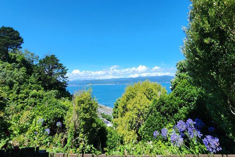 Photo of property in 52 Homebush Road, Khandallah, Wellington, 6035