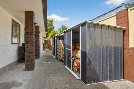 Photo of property in 2 Magnolia Street, Outer Kaiti, Gisborne, 4010
