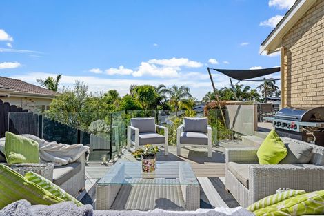 Photo of property in 4c Hurdlow Place, Manly, Whangaparaoa, 0930