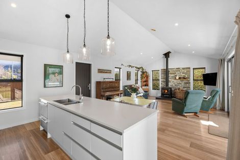 Photo of property in 25 Bell Street, Lake Hawea, Wanaka, 9382