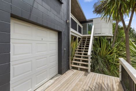 Photo of property in 24 Point Street, Raglan, 3225