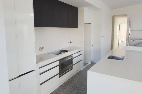 Photo of property in 10 Cassinia Close, Papamoa Beach, Papamoa, 3118