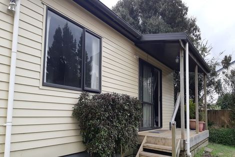 Photo of property in 28 Miriam Corban Heights, Henderson, Auckland, 0612