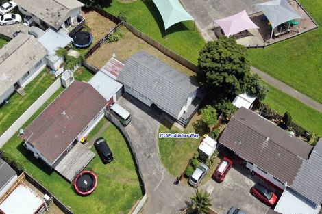 Photo of property in 2/15 Frobisher Way, Clendon Park, Auckland, 2103