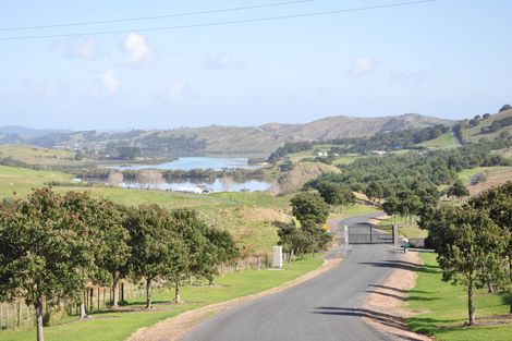 Photo of property in 18a Salt River View Road, Kaiwaka, 0573