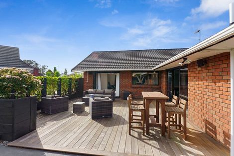 Photo of property in 5 Oakwood Grove, Paraparaumu Beach, Paraparaumu, 5032