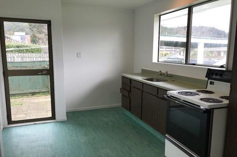 Photo of property in 2/47 Kiln Street, Silverstream, Upper Hutt, 5019