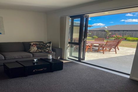 Photo of property in 14 Awanui Avenue, Te Kauwhata, 3710
