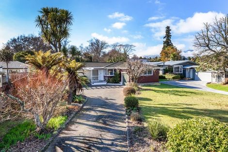 Photo of property in 28 Ngamotu Road, Taupo, 3330