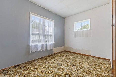 Photo of property in 19 Estuary Road, Weymouth, Auckland, 2103