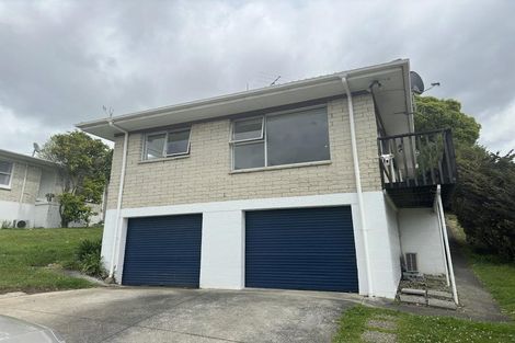 Photo of property in 1/14 Kathleen Street, Totara Vale, Auckland, 0627